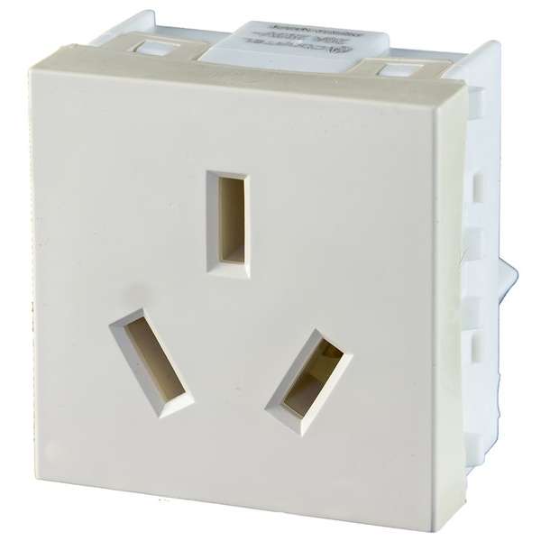 LINEA PRESTA MODULO TOMA STD 20AMP MARFIL  CONATEL