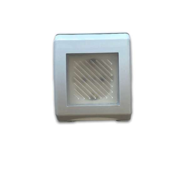 CAJA IP54 CON TOMA SCHUCKO                     MIG