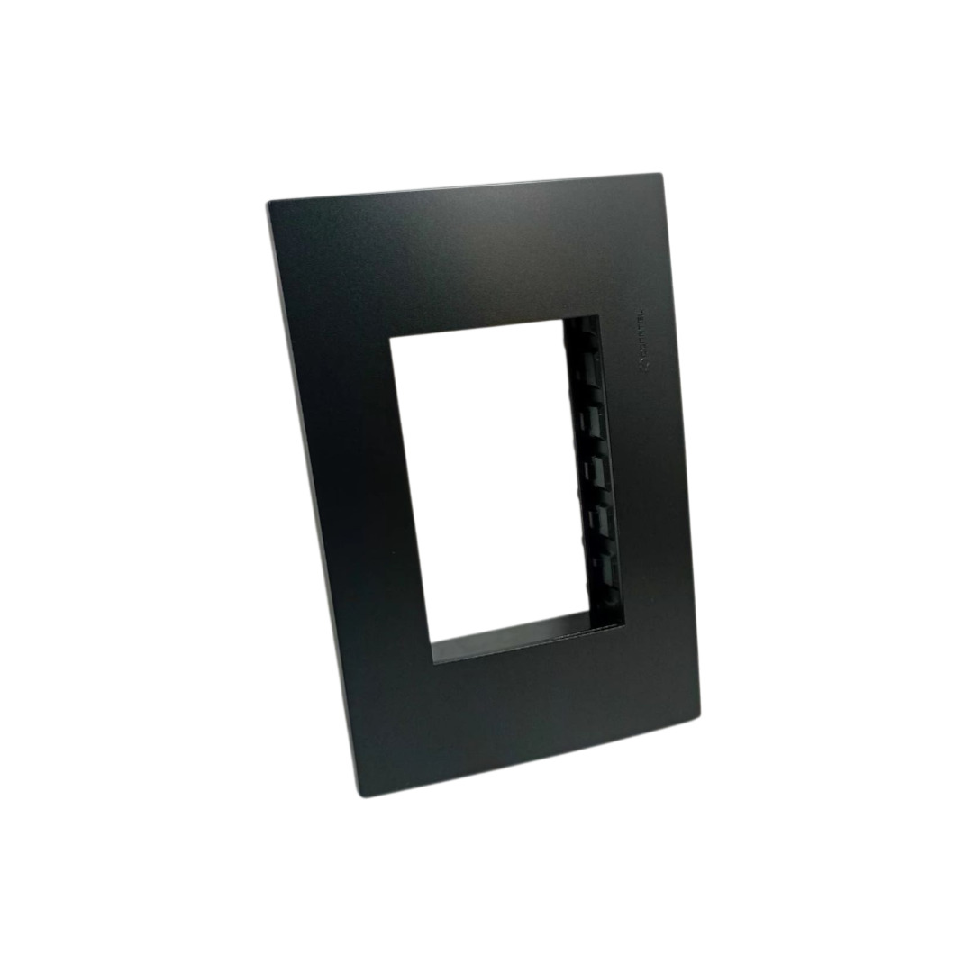 LINEA PRESTA PRO PLAQ 1 MODULO NEGRA       CONATEL